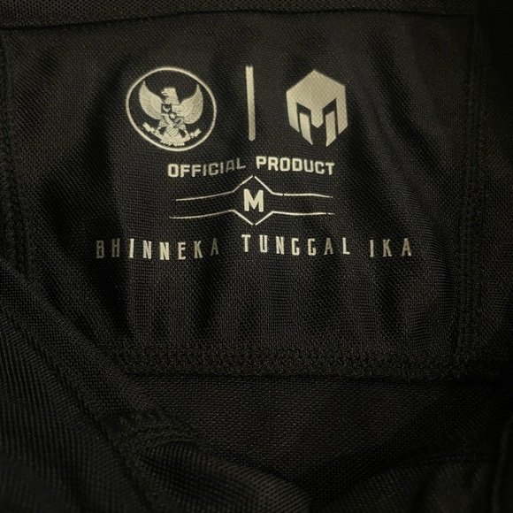 Indonesian national team 100% Official Coach Jersey - Picture 5 of 6